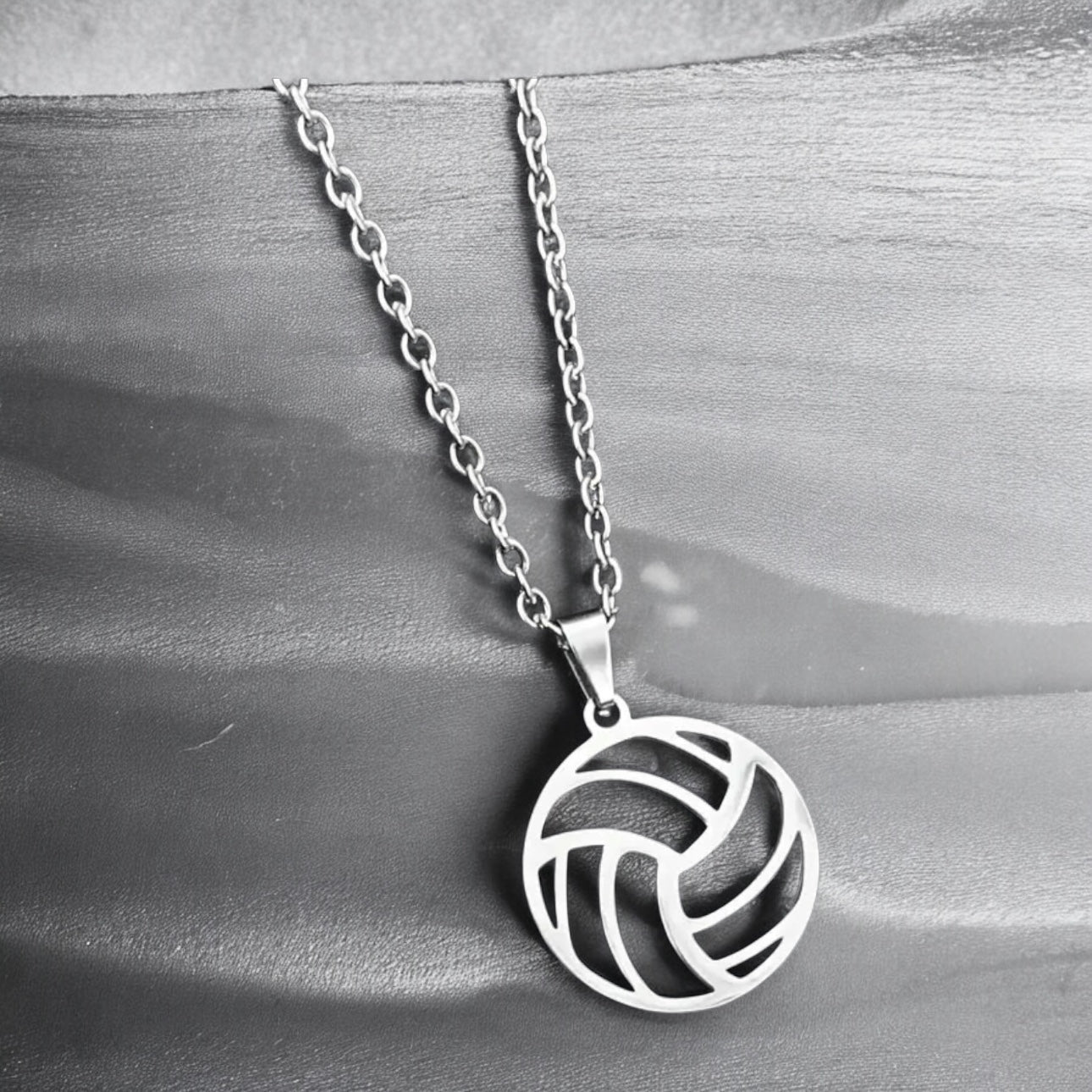 Cadena de plata dije de volley