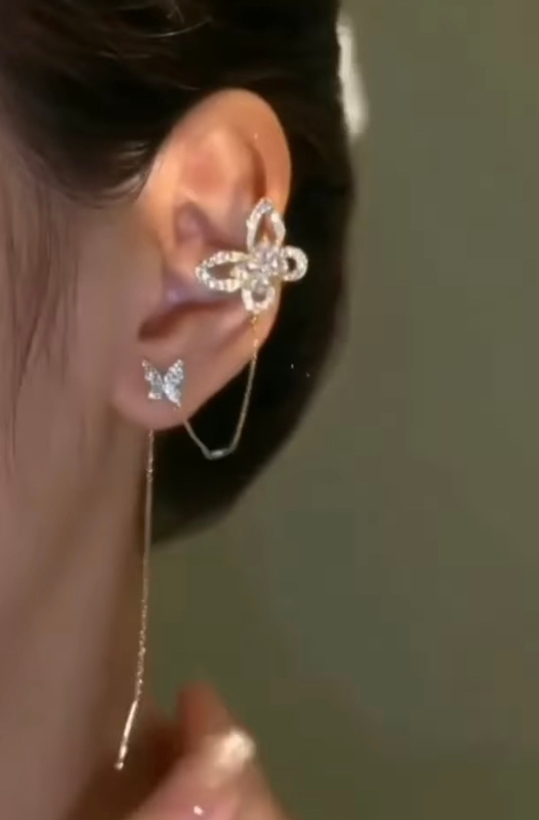 EarCuffs