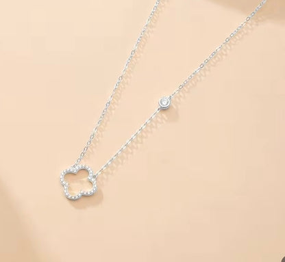 Cadena de plata Van Cleef