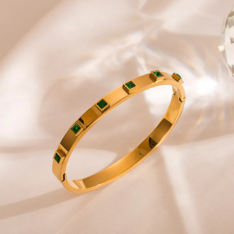 Brazalete de mujer con baño de oro de 18k