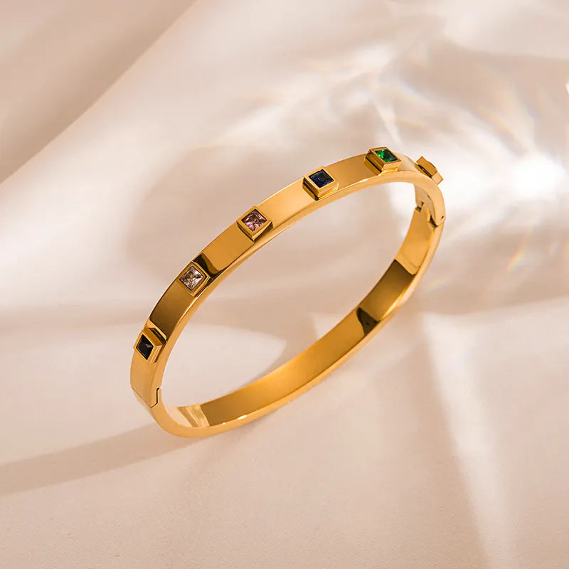 Brazalete de mujer con baño de oro de 18k