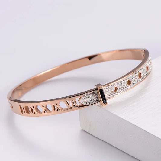 Brazalete de mujer de cinturon