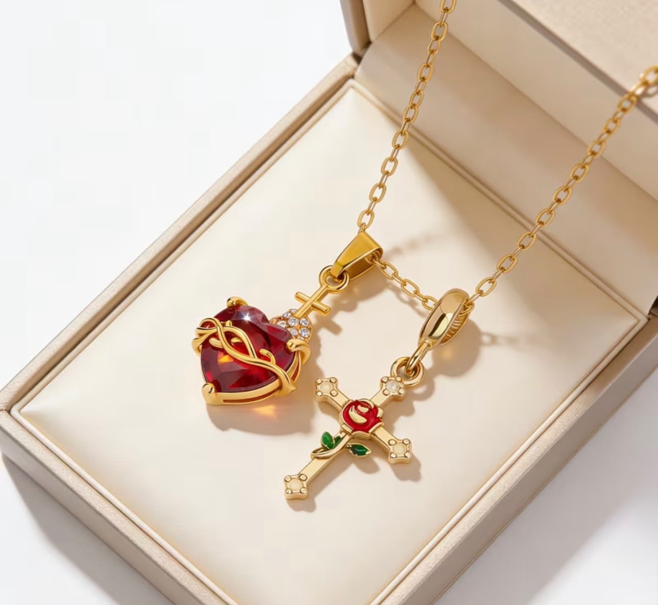 Cadena de acero de mujer del sagrado corazón de Jesus y dije de cruz