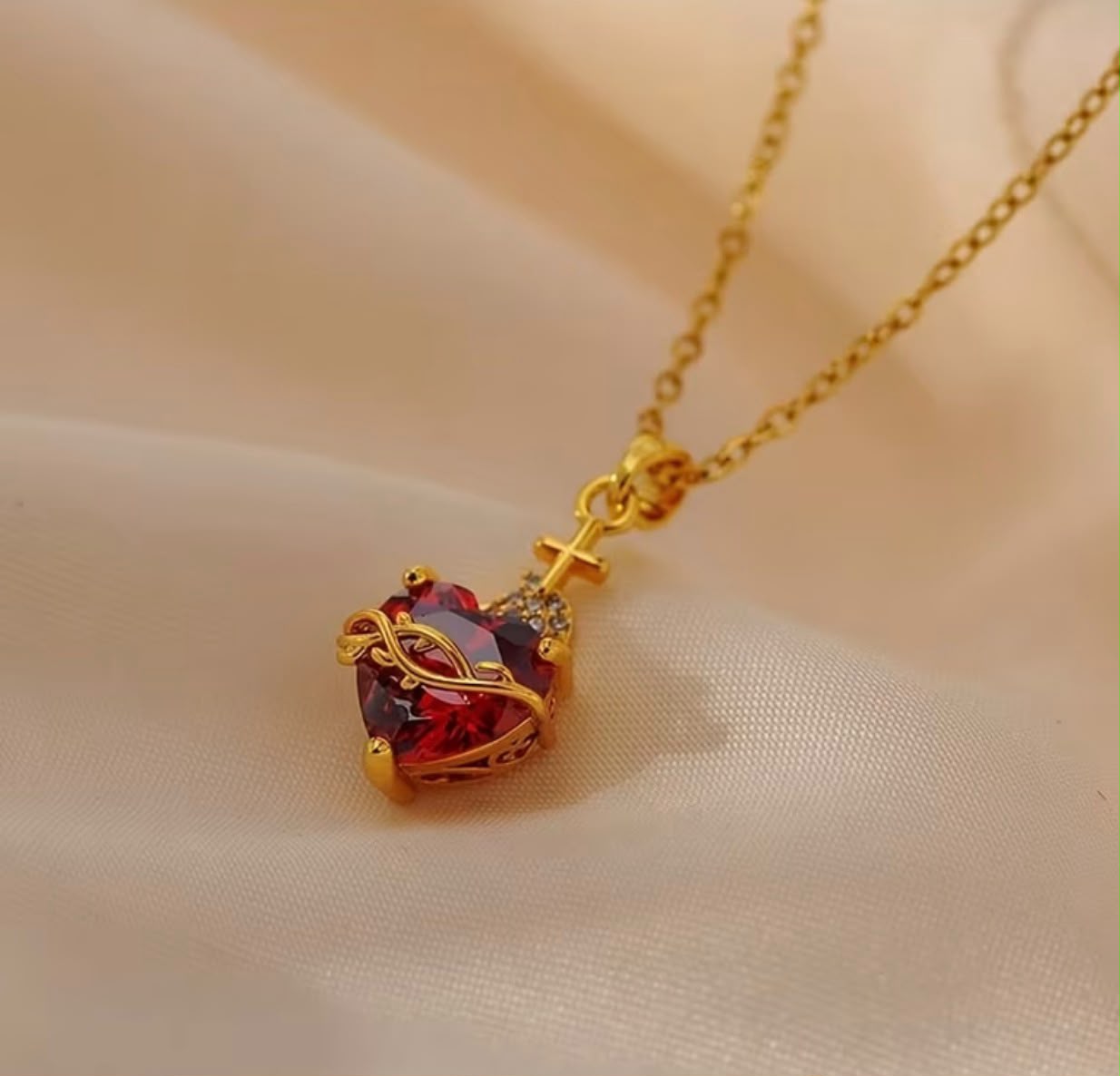 Cadena de acero de mujer del sagrado corazón de Jesus